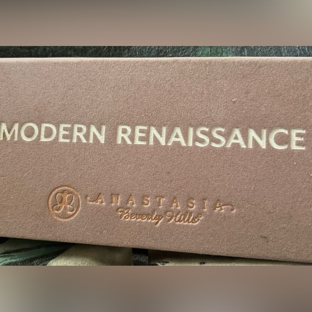 Anastasia Modern Renaissance Eye Palette